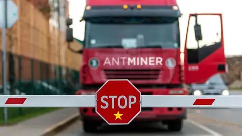 Vietnam Forbade The Import Of Mining Equipment. Currency Operations Are Taken Under Control